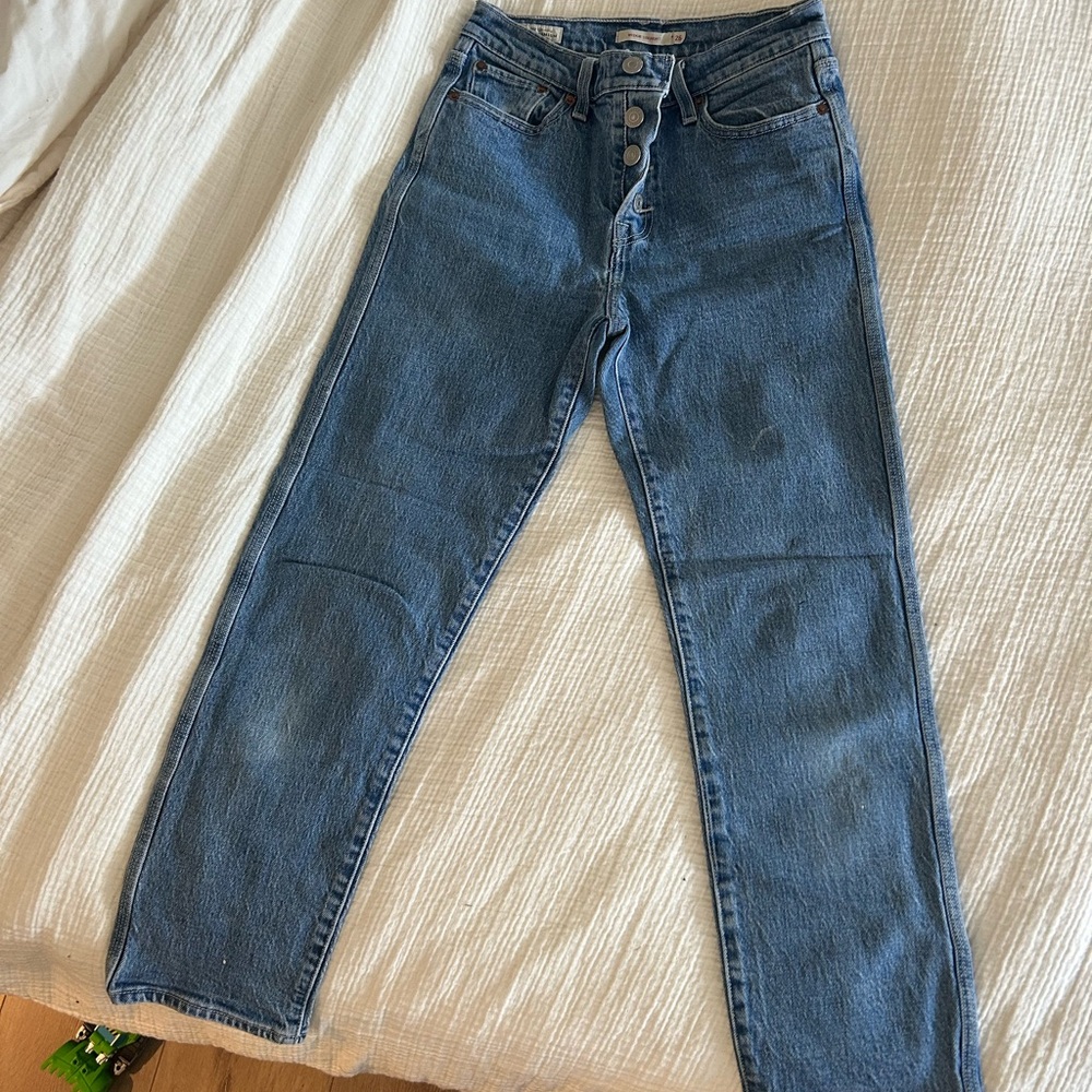 Levi's High Rise Blue Women's Jeans